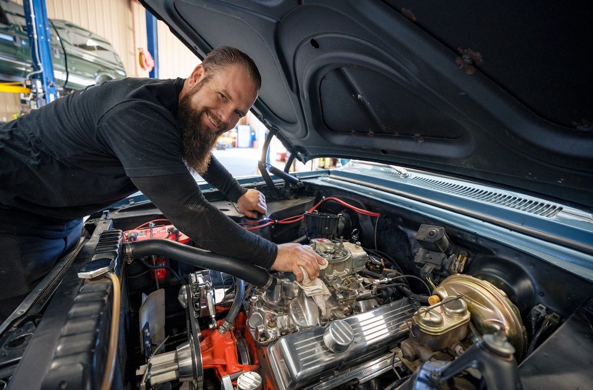 Shift’N Gears Garage