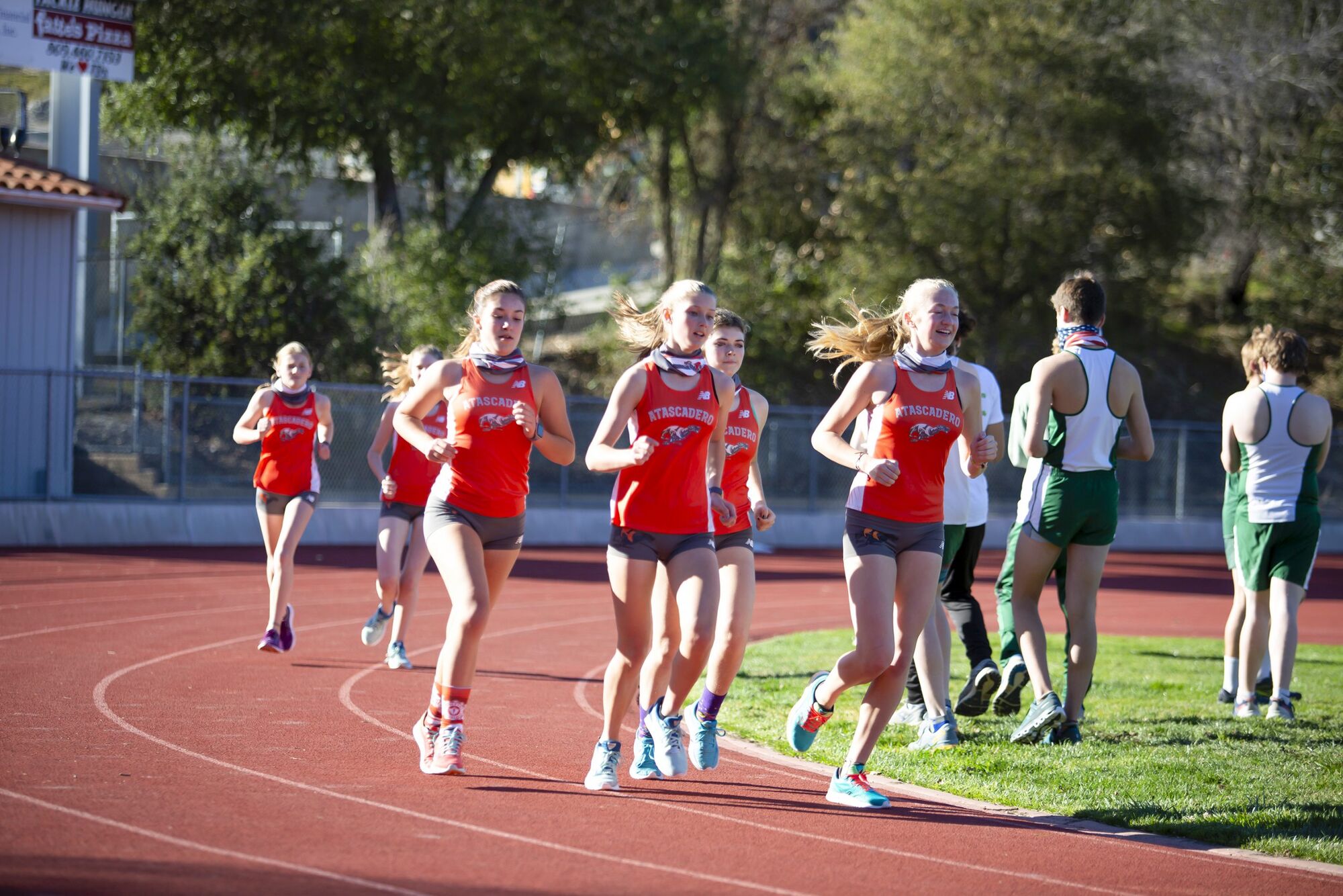 Hounds and Eagles Meet for First Run of the Year