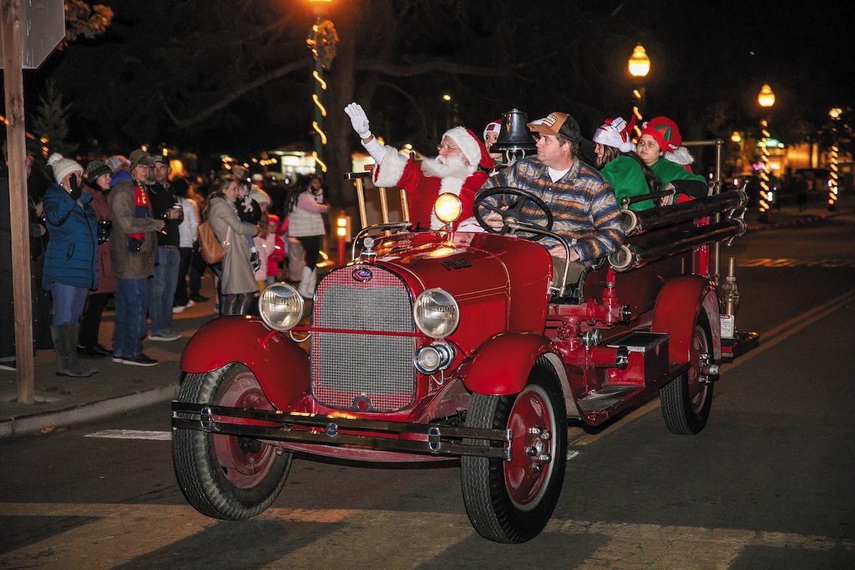 Embracing December: Cozy Nights, Festive Lights, and Local Delights