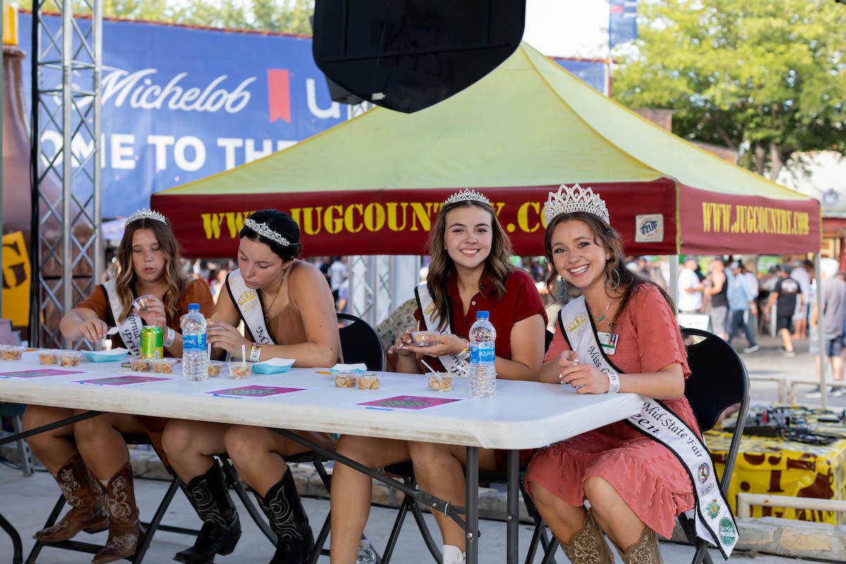 Stefanee Maurice Wins Apple Pie Contest Sponsored by Visit Atascadero