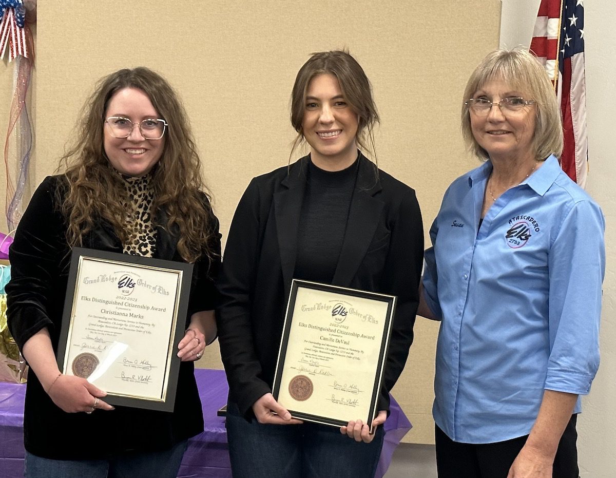 Editorial Team Recognized as Elk’s Citizen of the Year
