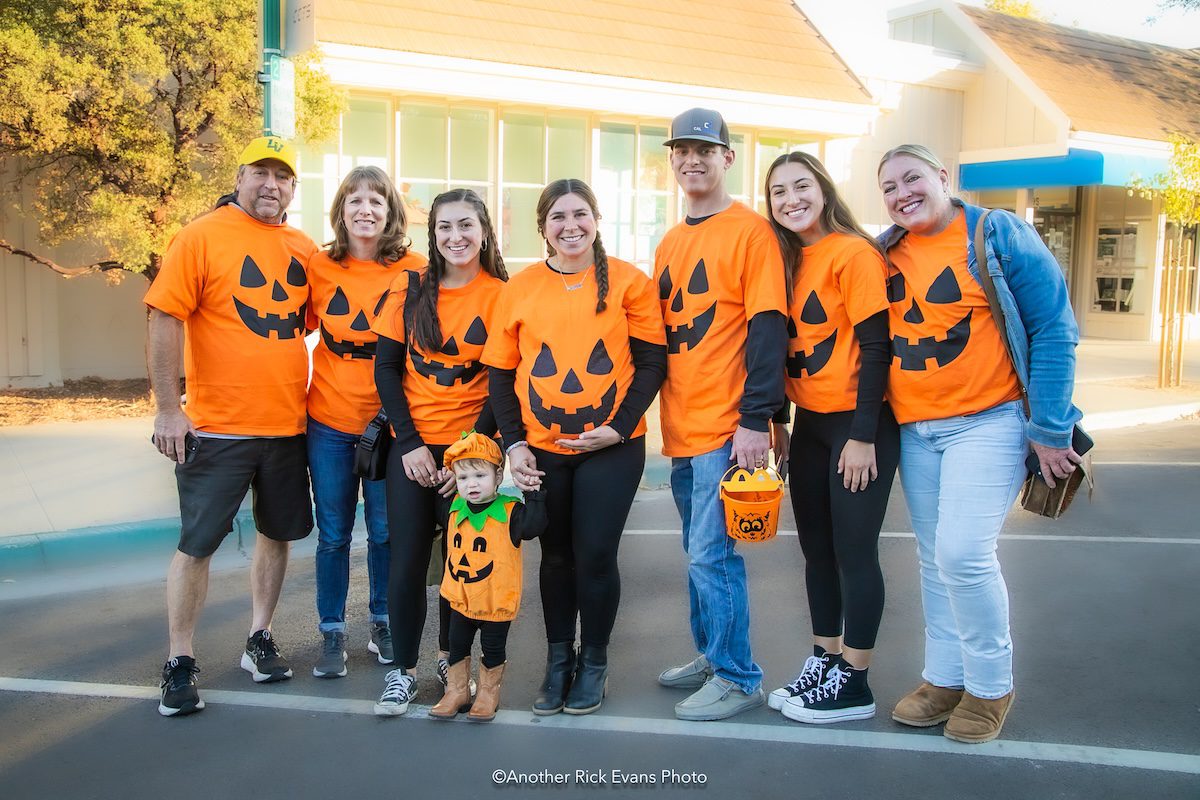 Crowds fill Entrada for annual Trick or Treat event on Halloween