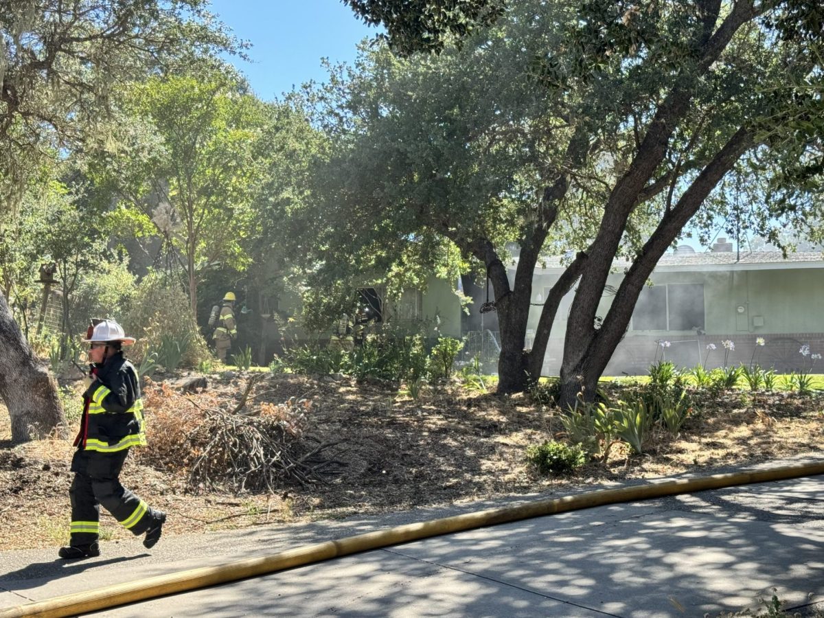 BREAKING: Fire crews respond to residential fire on Cristobal Ave; fire is now contained