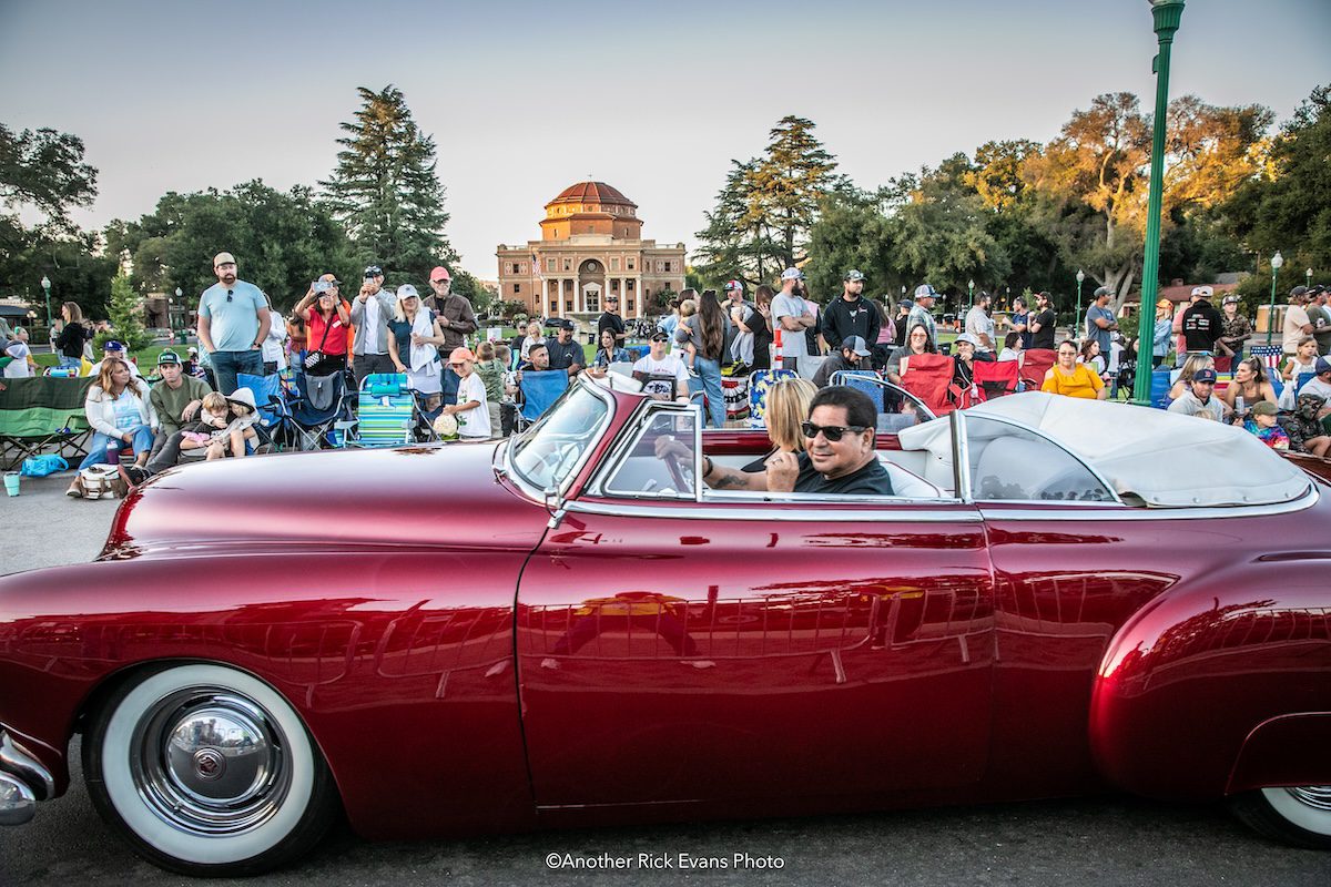 Hot El Camino Cruise Nite packs downtown for 32nd year