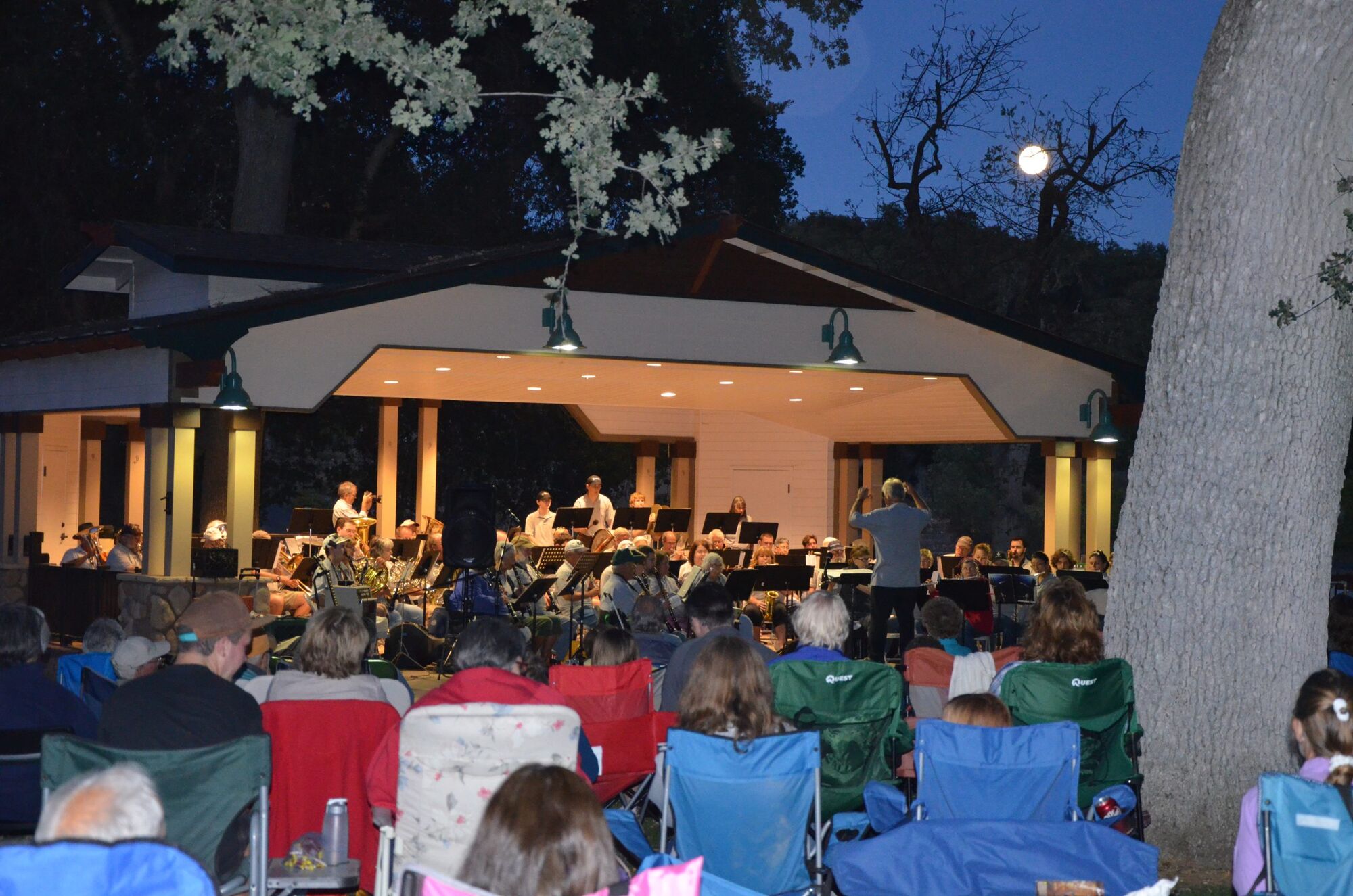 Atascadero Community Band Donates to Nonprofit