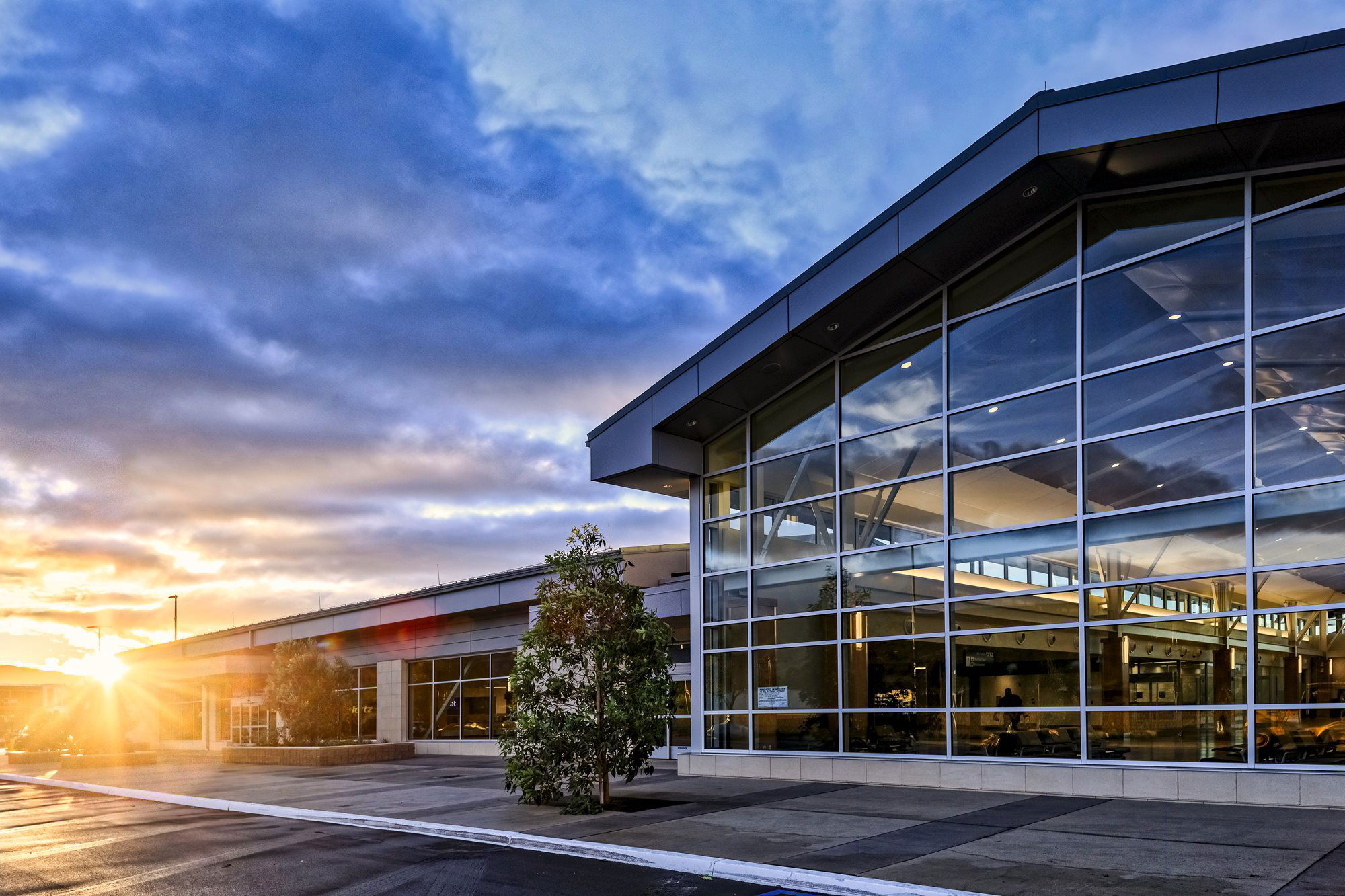 Small plane fire contained at SLO County Airport; No injuries reported