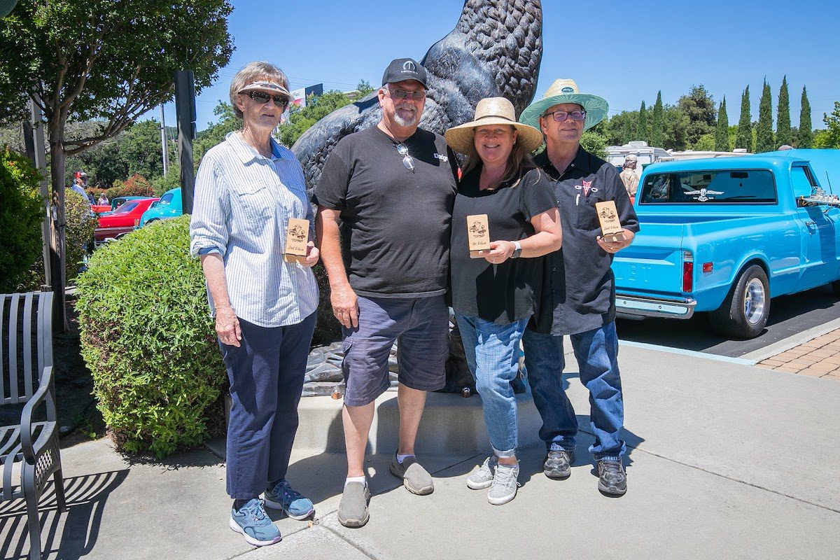 Atascadero Elks Lodge hosts second annual Veteran's Car Show in parking lot