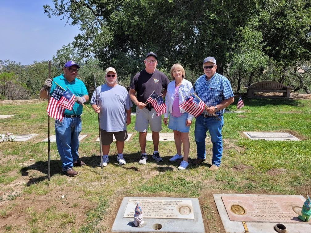 Elks Pays Tribute for Memorial Day at Atascadero Cemetery