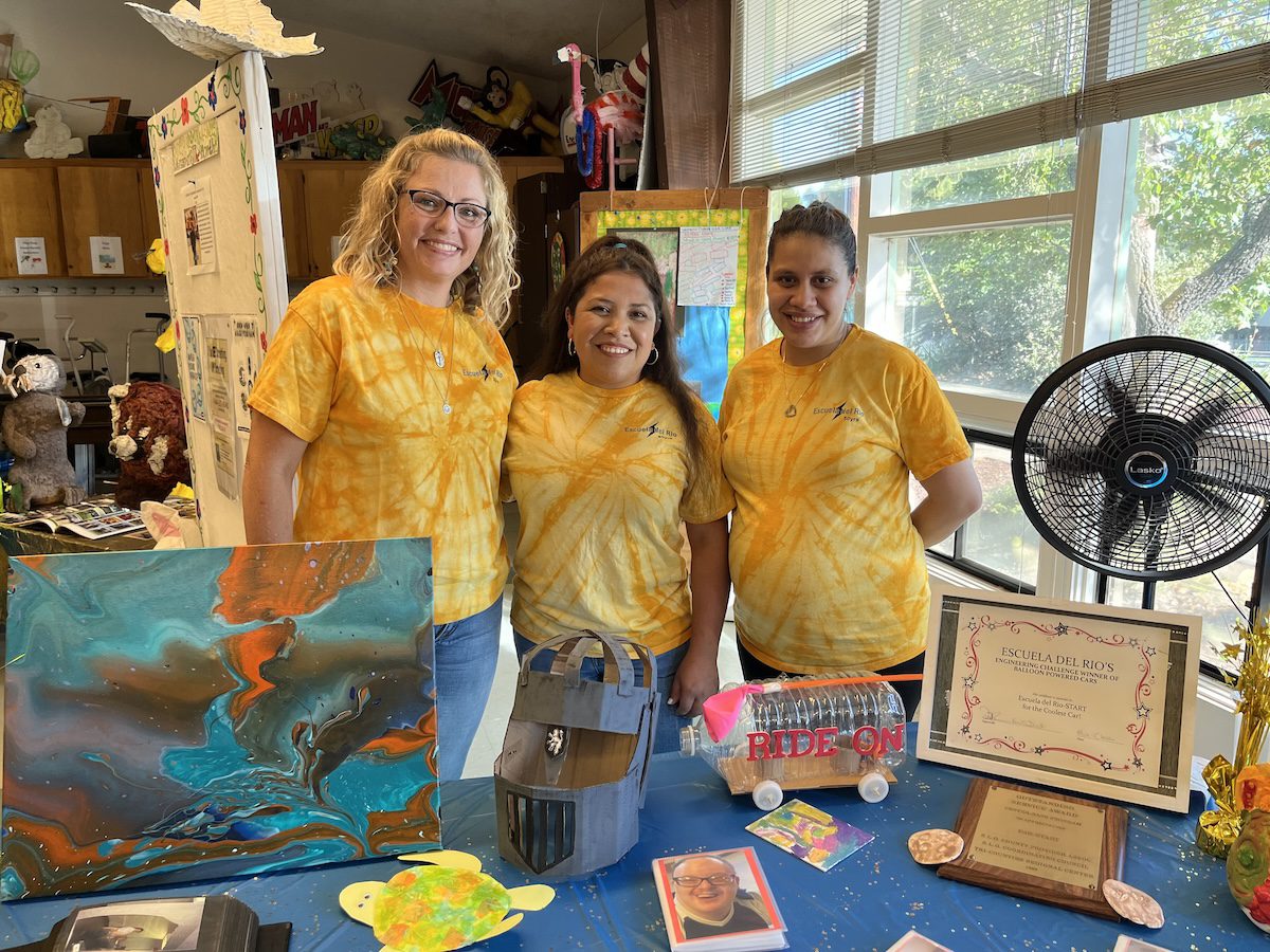 Escuela del Rio turns 50