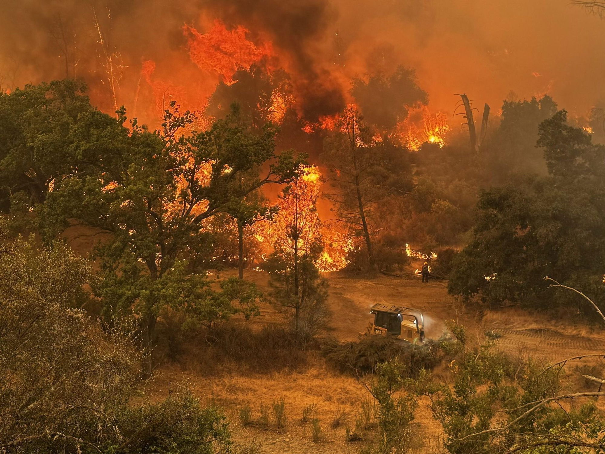 Gifford Fire grows to 119,214 acres – 33% contained; New evacuation orders in place