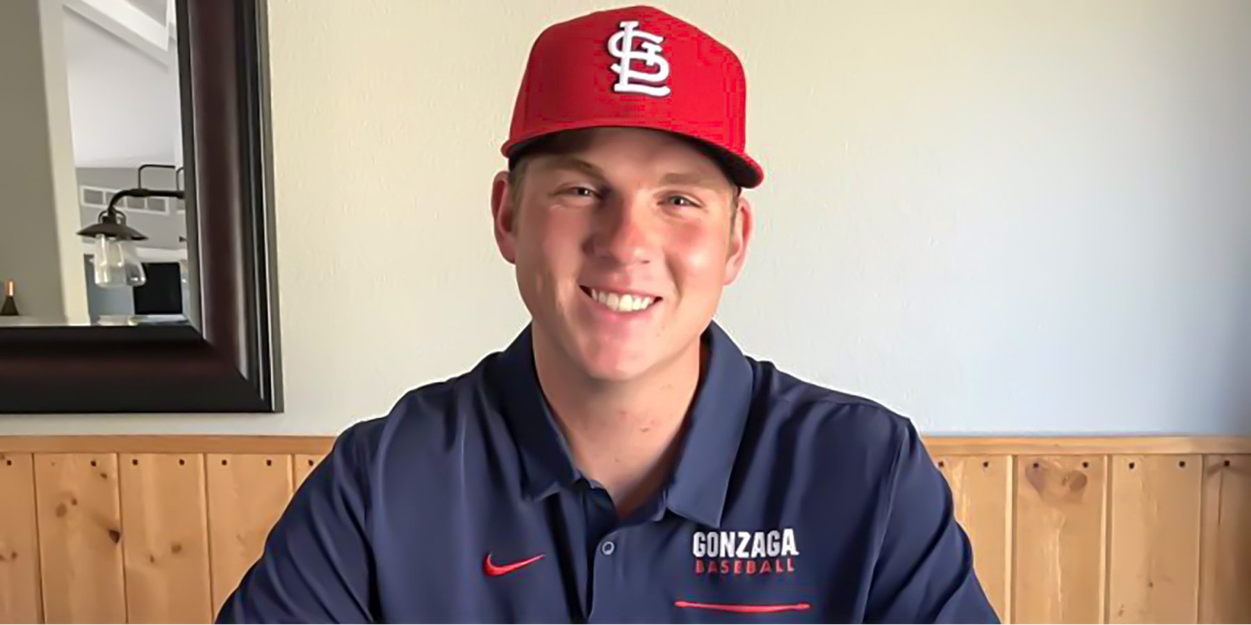 Former Templeton Eagle Lardner Signs With Cardinals