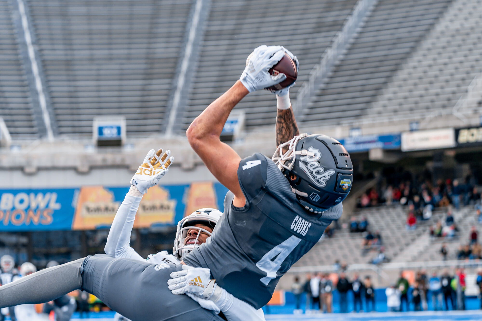 Elijah Cooks Sets Records at Famous Idaho Potato Bowl