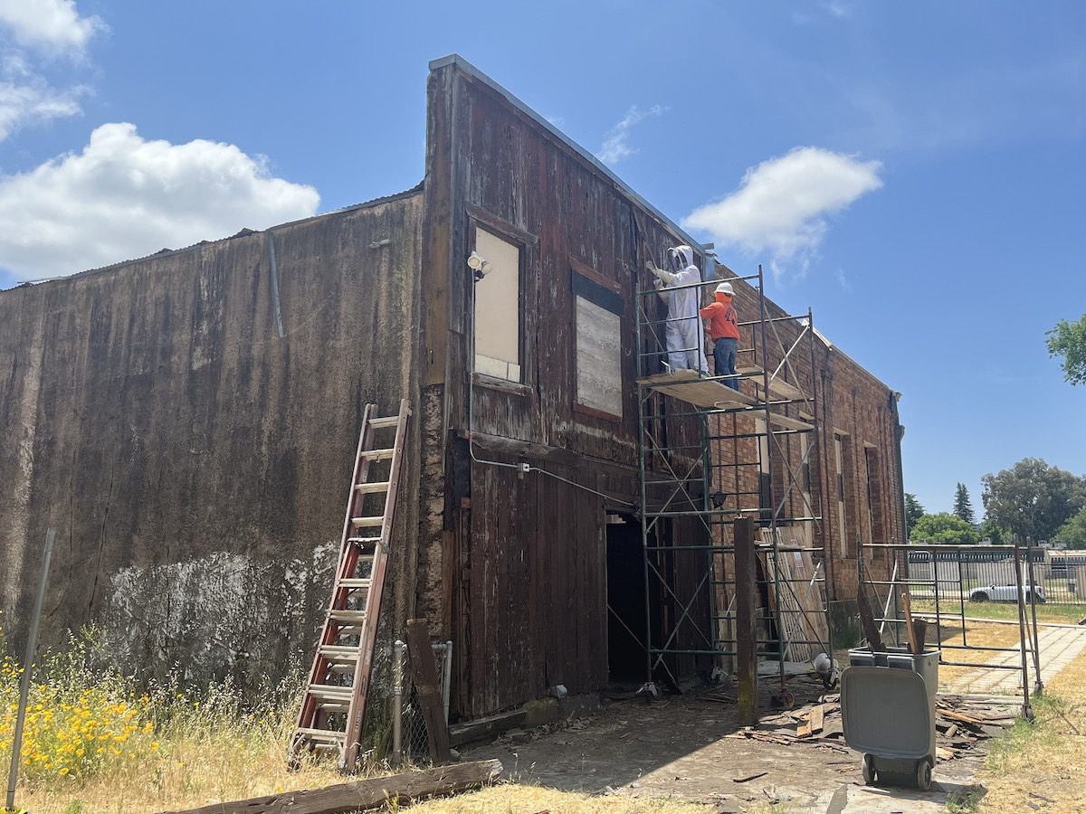 Atascadero Printery Foundation starts demolition on dilapidated karate studio