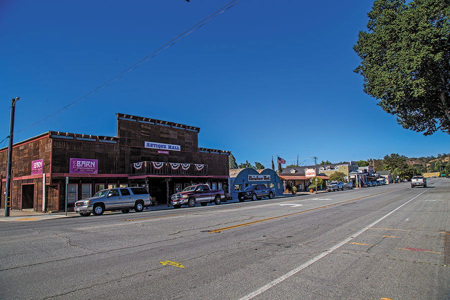 Santa Margarita: Small Town, Big Heart