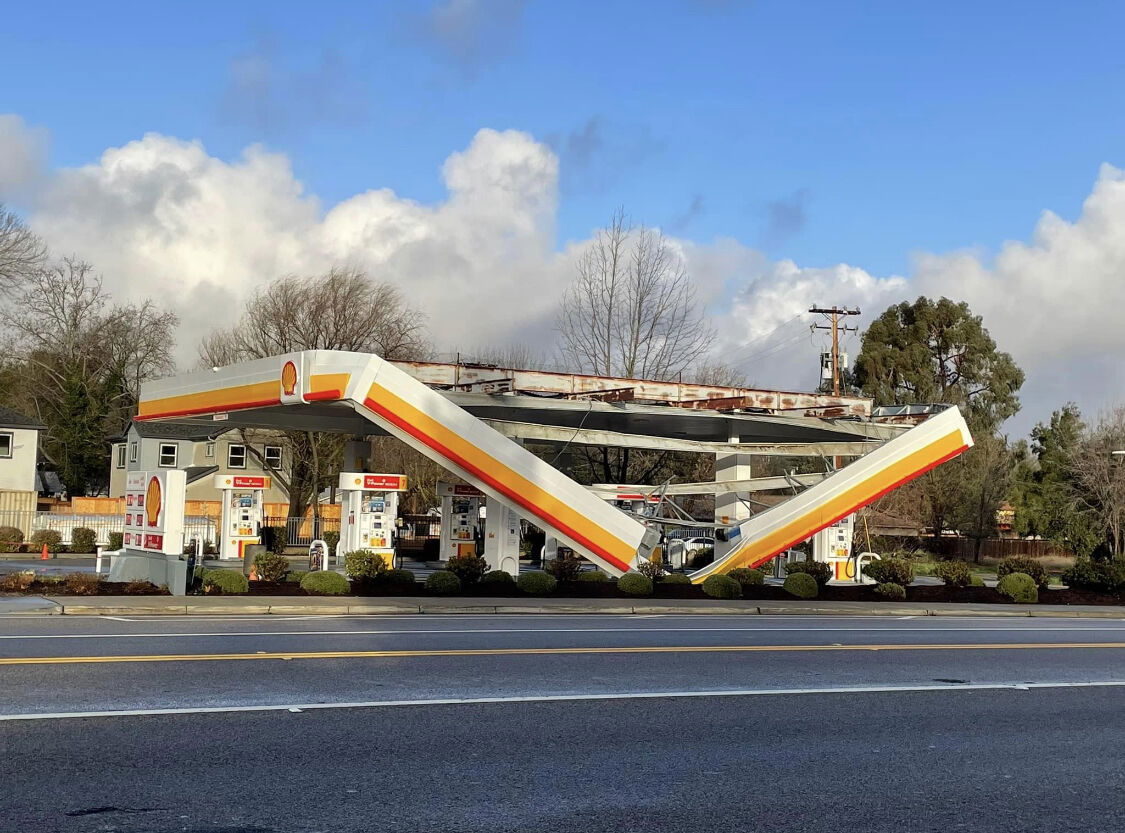 The Shell Station on Morro Road Sustains Damage During Storm