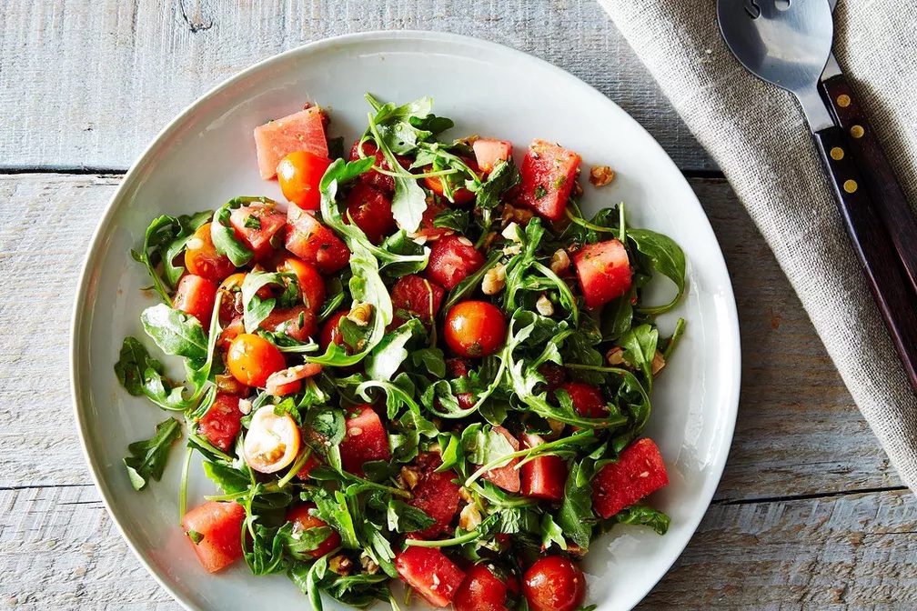 Fresh tomatoes and farmer's markets
