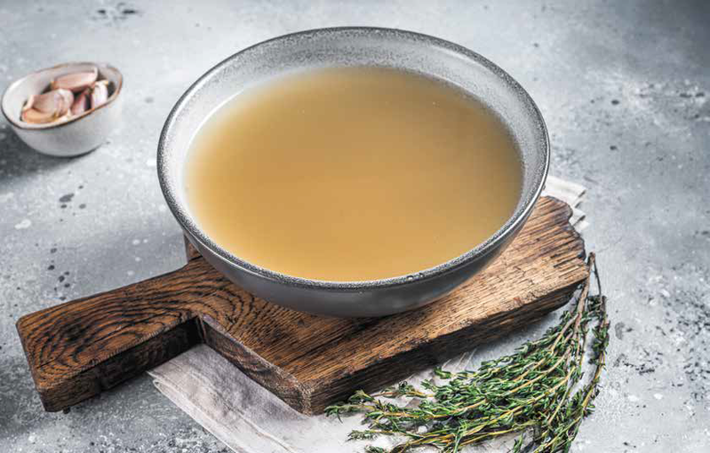 The Health Benefits of Bone Broth