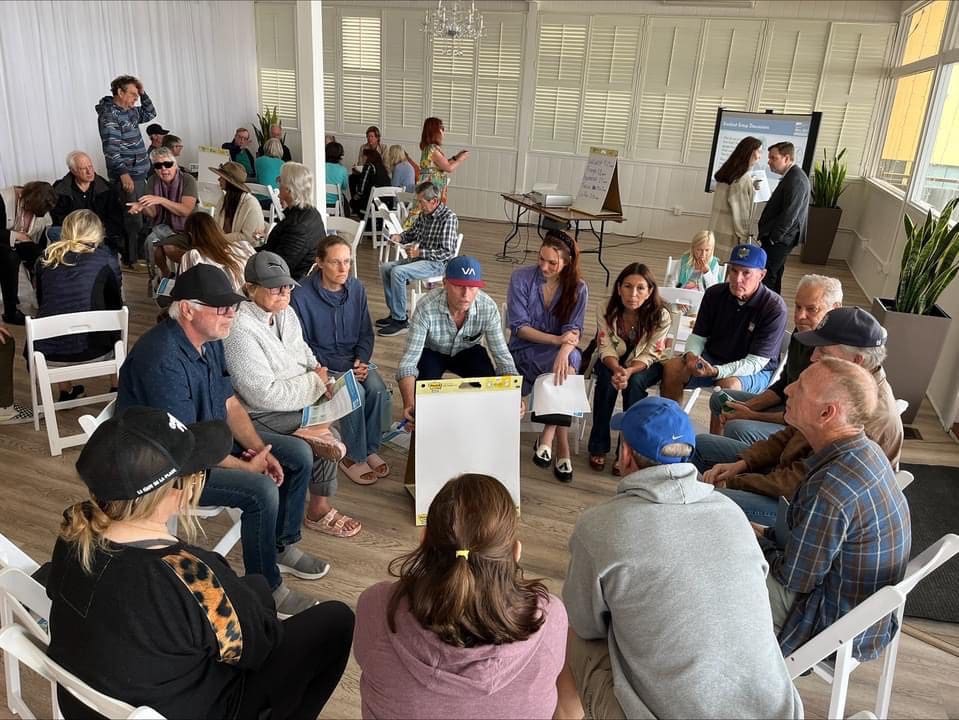 Citizens meet at Malibu West Beach Club to discuss the future of vacant city-owned properties