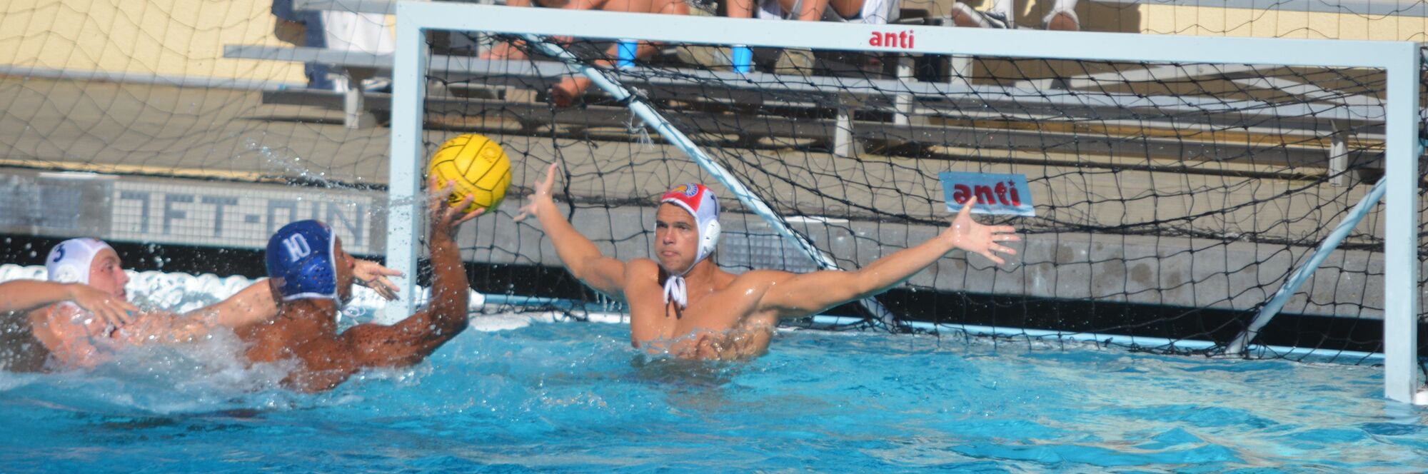 Waves men’s water polo swimming toward WCC crown