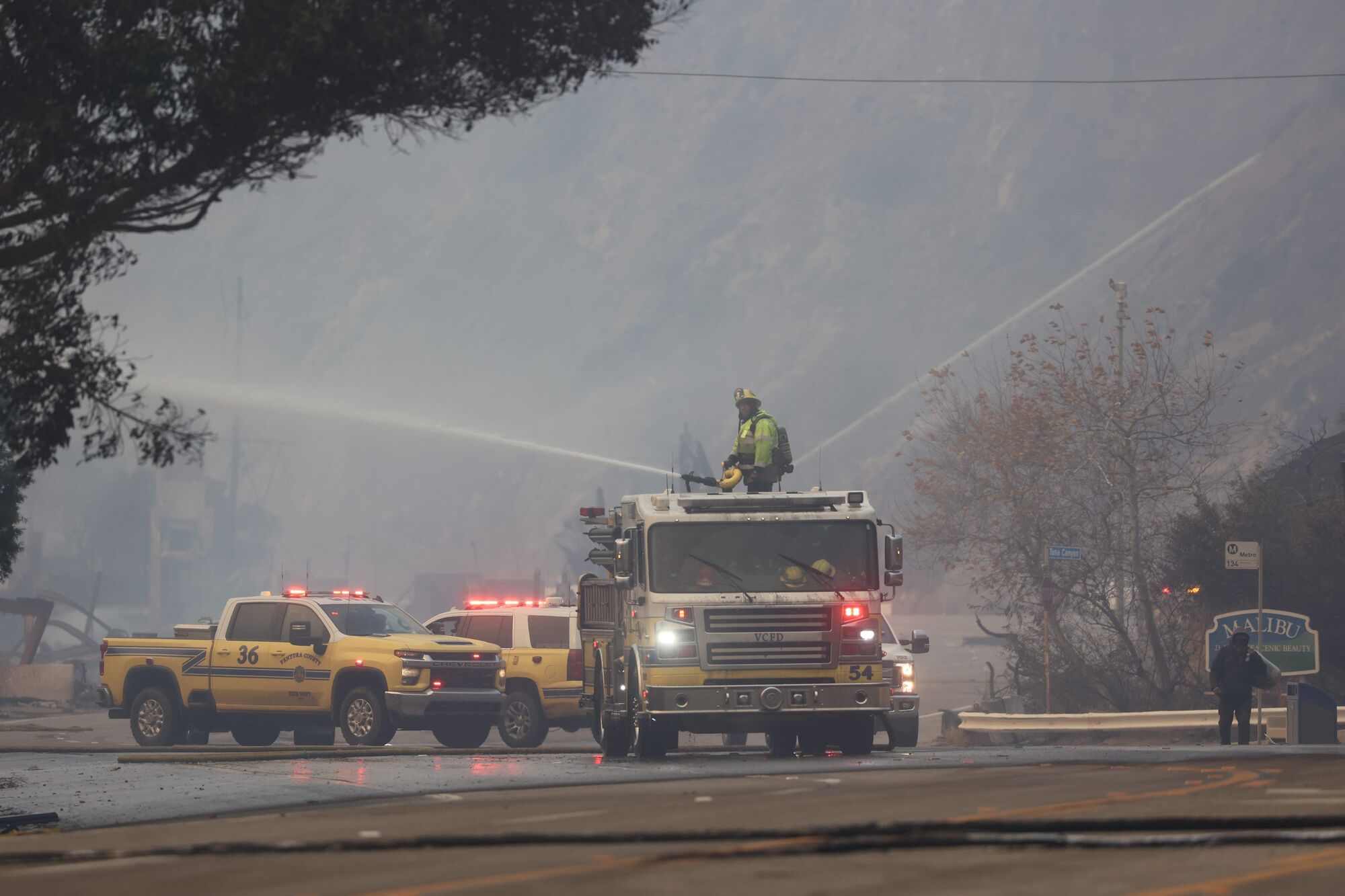 Santa Ana Winds trigger Air Quality Concerns: Advisory Warns of Toxic Dust and Ash