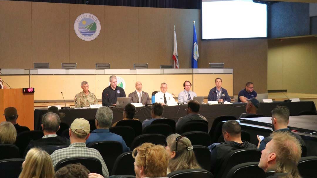 Complicated debris removal process discussed at Malibu town hall