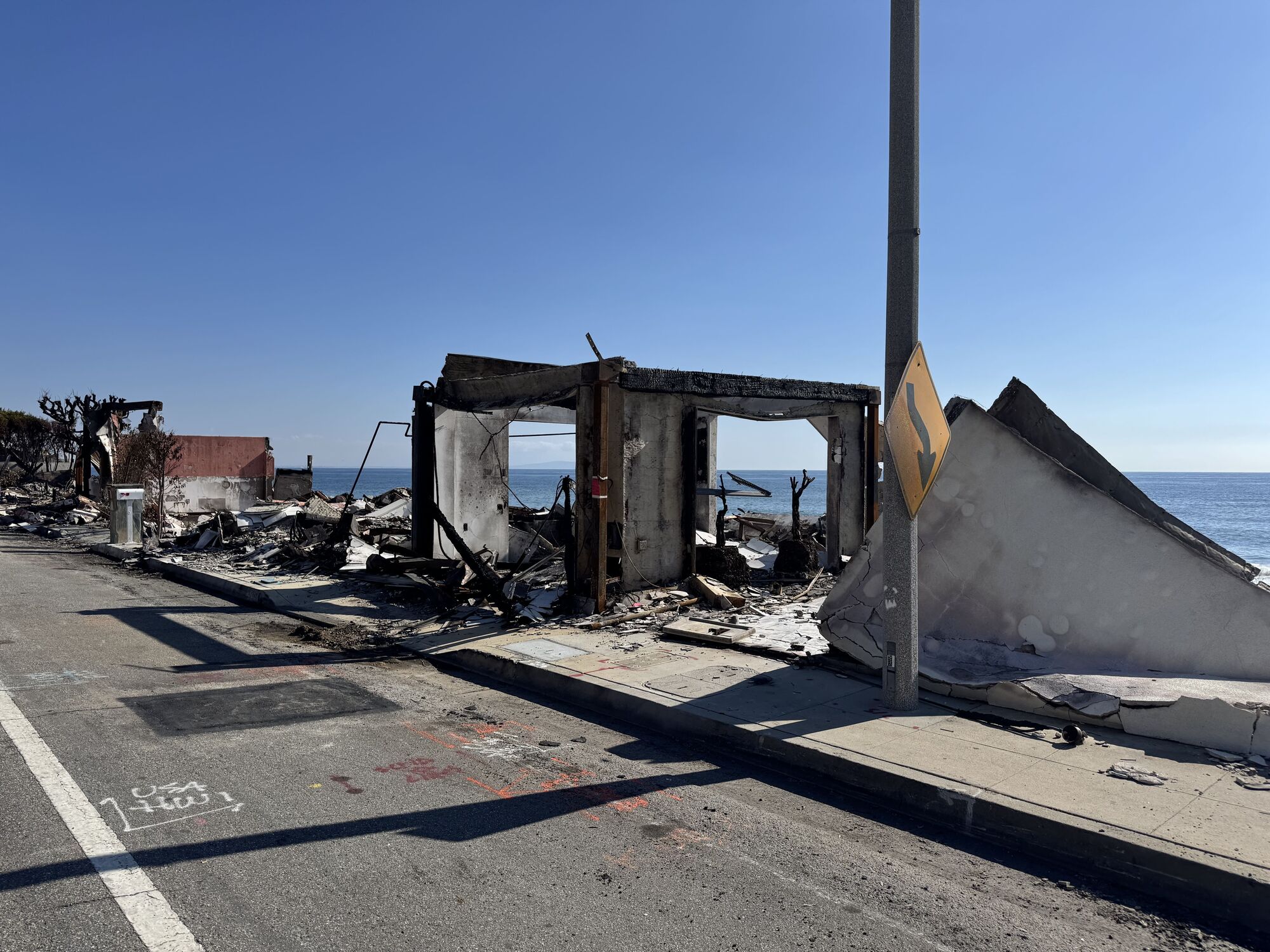 Chaos reigns over debris removal process