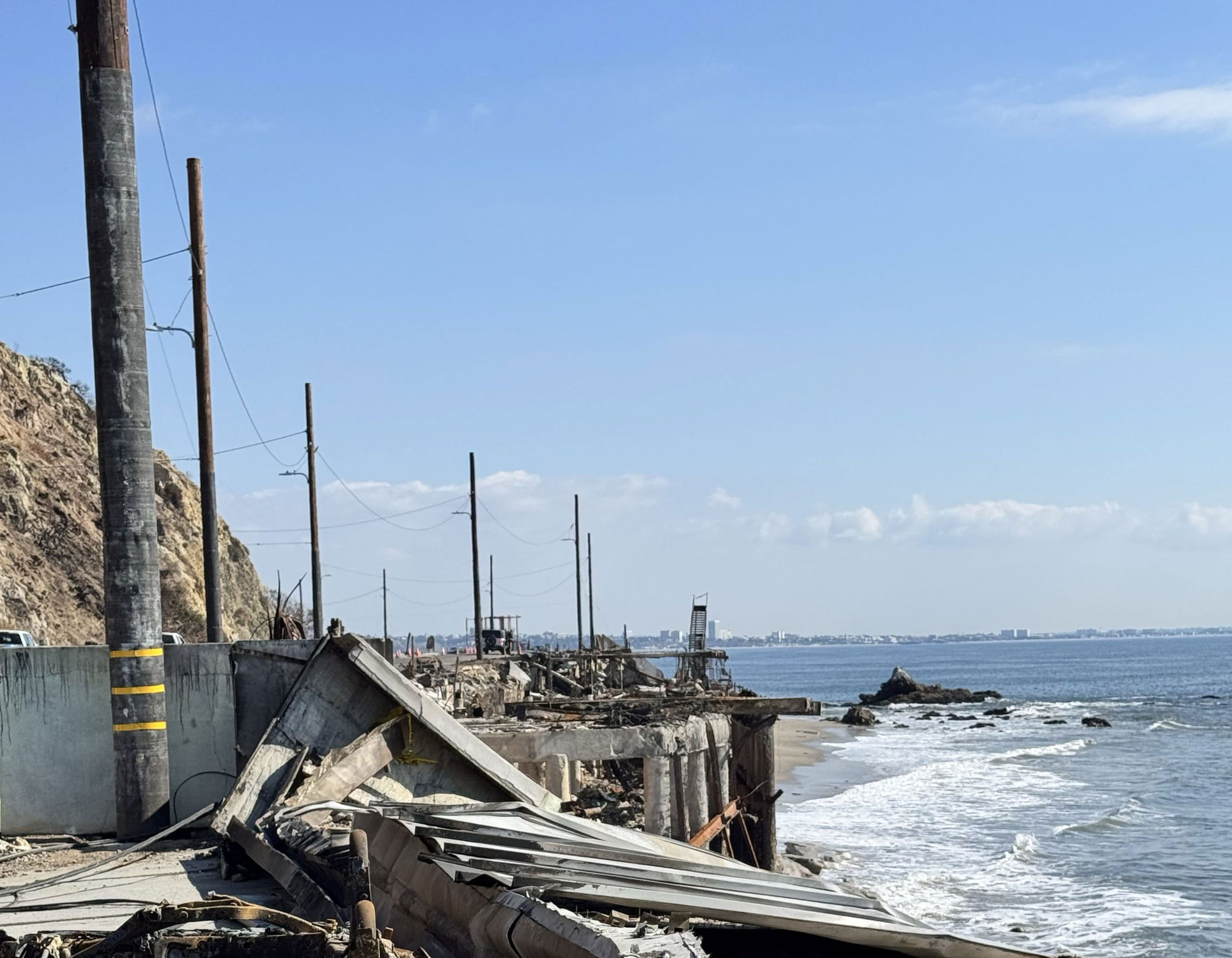 Malibu residents outraged over utility rate hikes amid power outages and wildfires