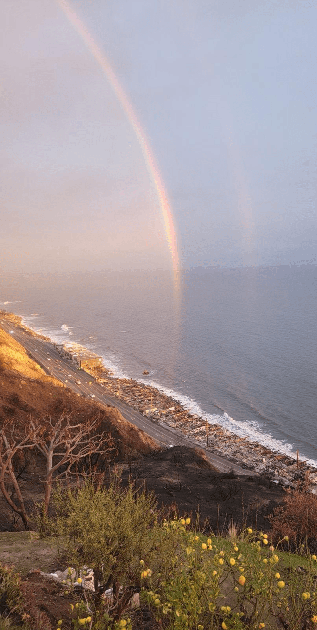 Malibu's Best Shot: Rainbow over Chaos
