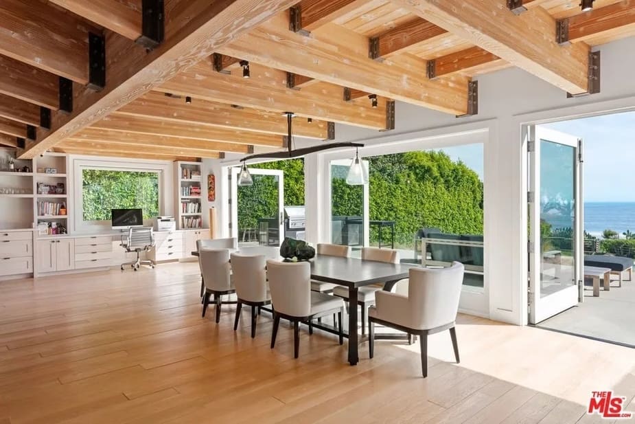 Avril Lavigne's former Malibu estate hits the market for $14.5 million