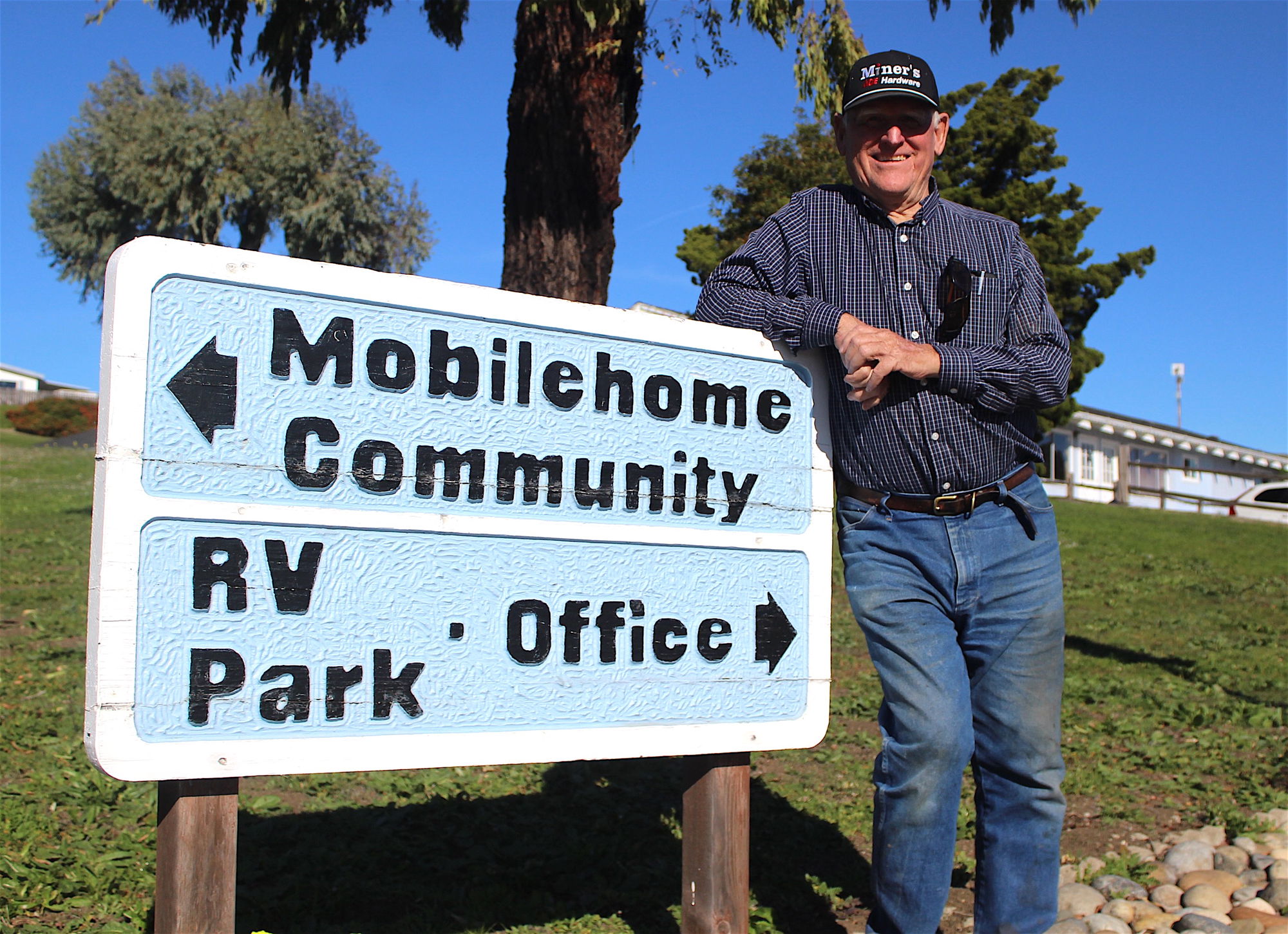 Morro Bay pursues state grants to connect Rancho Colina to city water, sewer