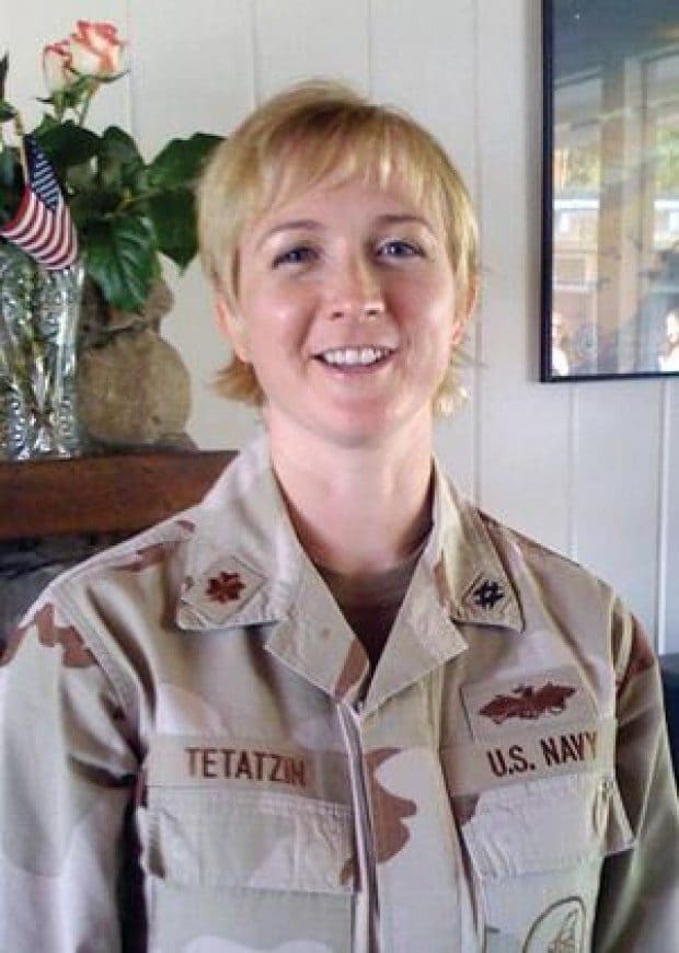 DAR honors women in military