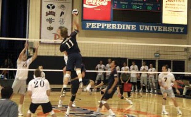 Pepperdine men's volleyball sweeps UC San Diego on Senior Night