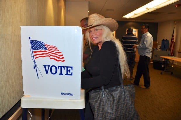 Schools boosted by passage of Prop. 30, Measure ES