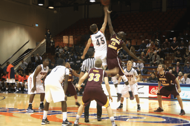 Pepperdine men's basketball off to a hot start