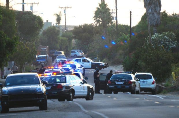 Standoff Ensues in Malibu After Chase Ends at Bluffs Park; PCH Traffic Snarled