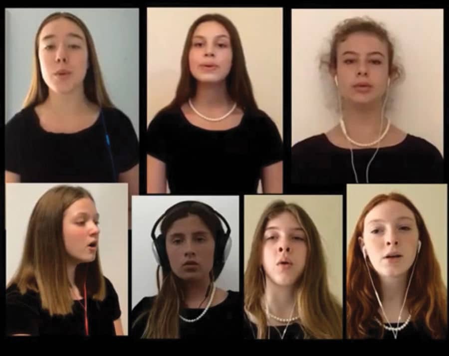 Harmonizing in the Moment