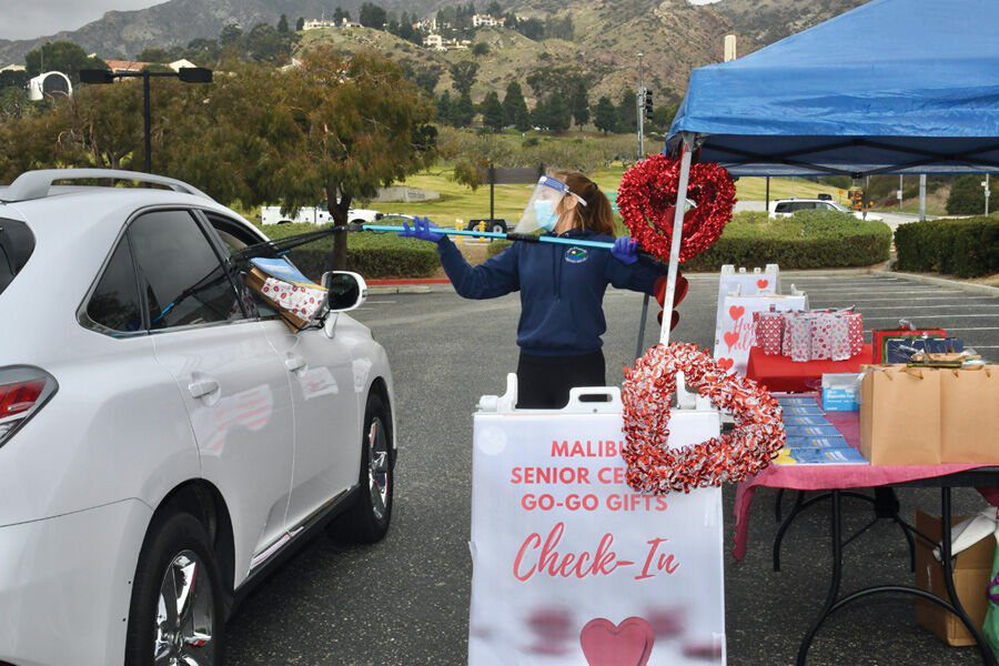 Malibu Senior Center Celebrates Valentine’s Day