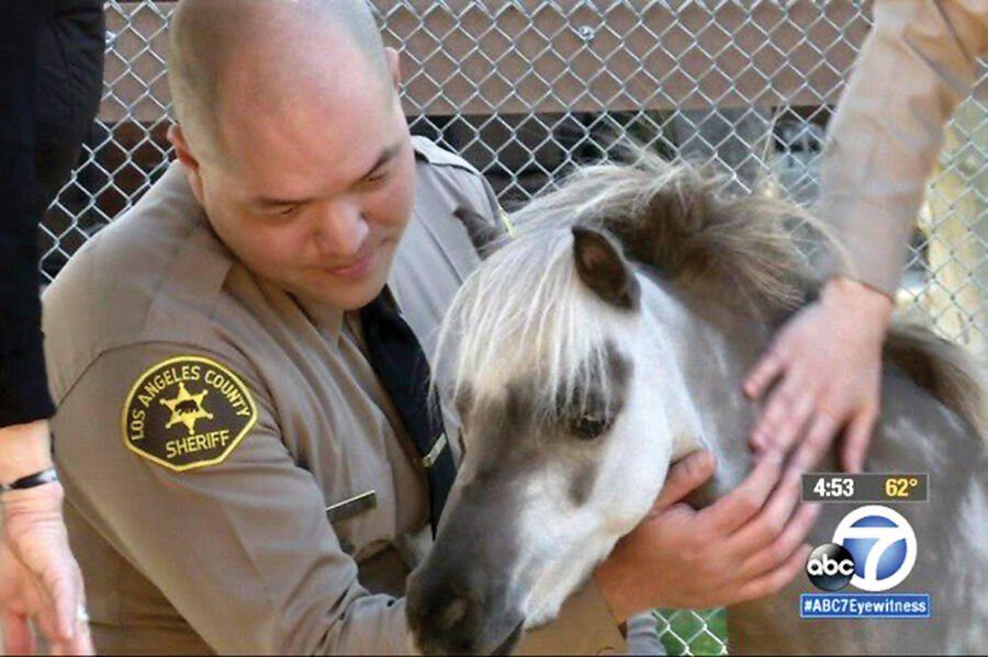 Lost Hills Deputy Mourned After Sudden Death