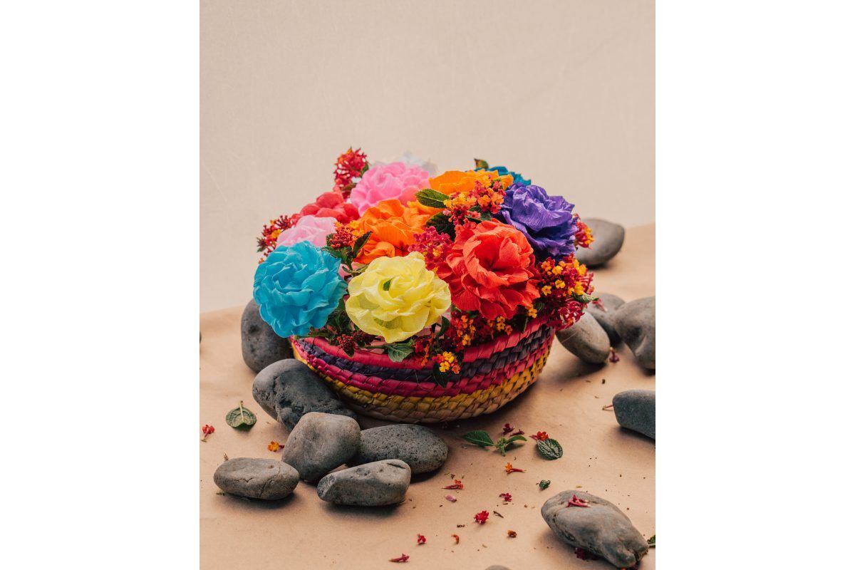 Arts Learning Lab @ Home: Flores de Papel with Carmela Morales