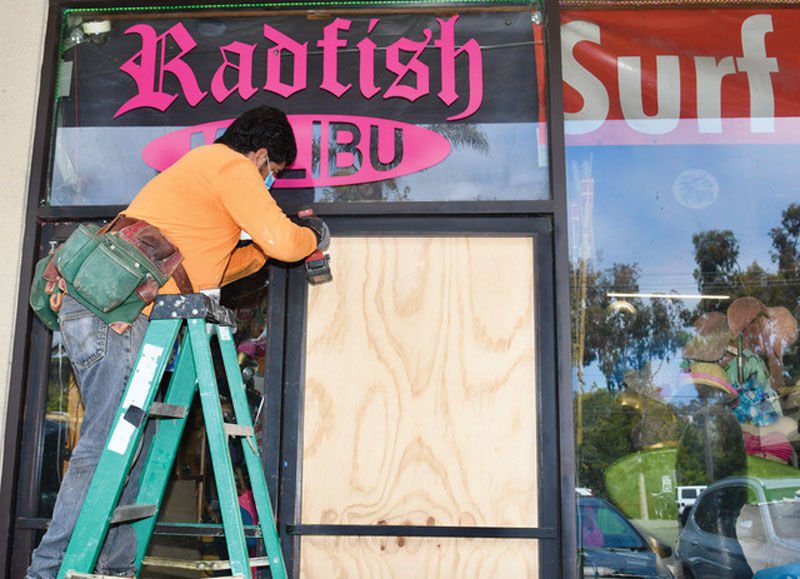 Thieves Caught Looting Radfish Malibu After Death of Owner Tony Stearns