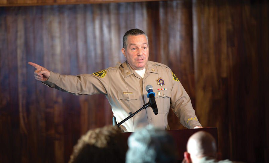 Villanueva Visits Malibu, Calls Homelessness No. 1 Local Issue