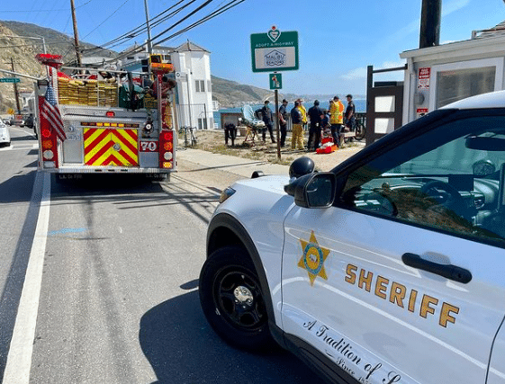 Malibu Volunteers on Patrol and LA County Fire Department respond to injured bicyclist on PCH and Big Rock Dr