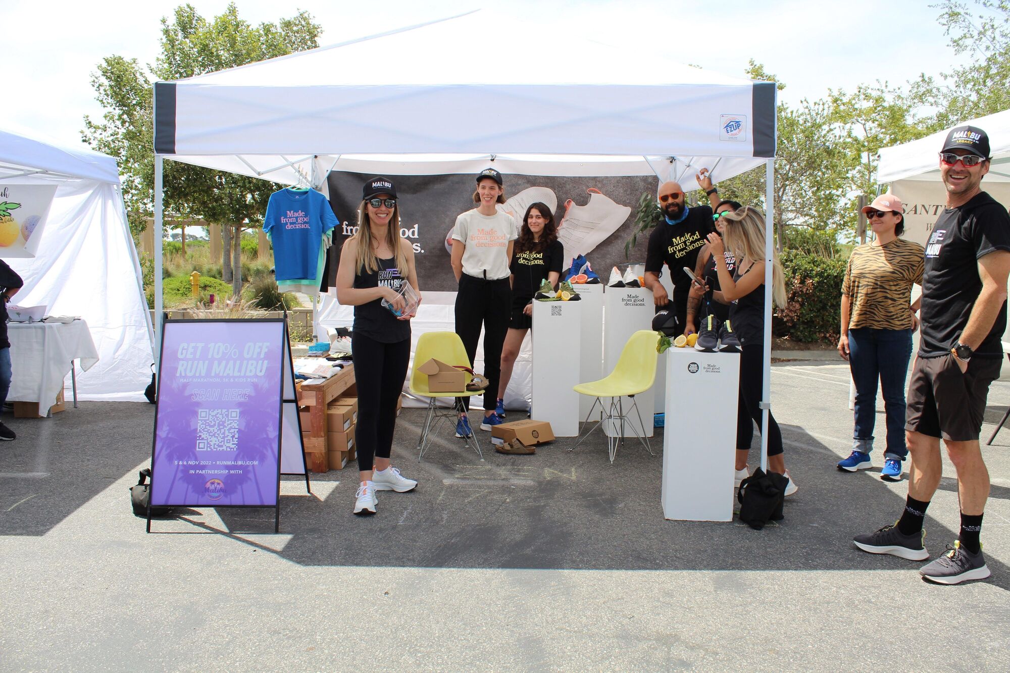 Zen Running Club hands out goodies at the Malibu Farmers Market