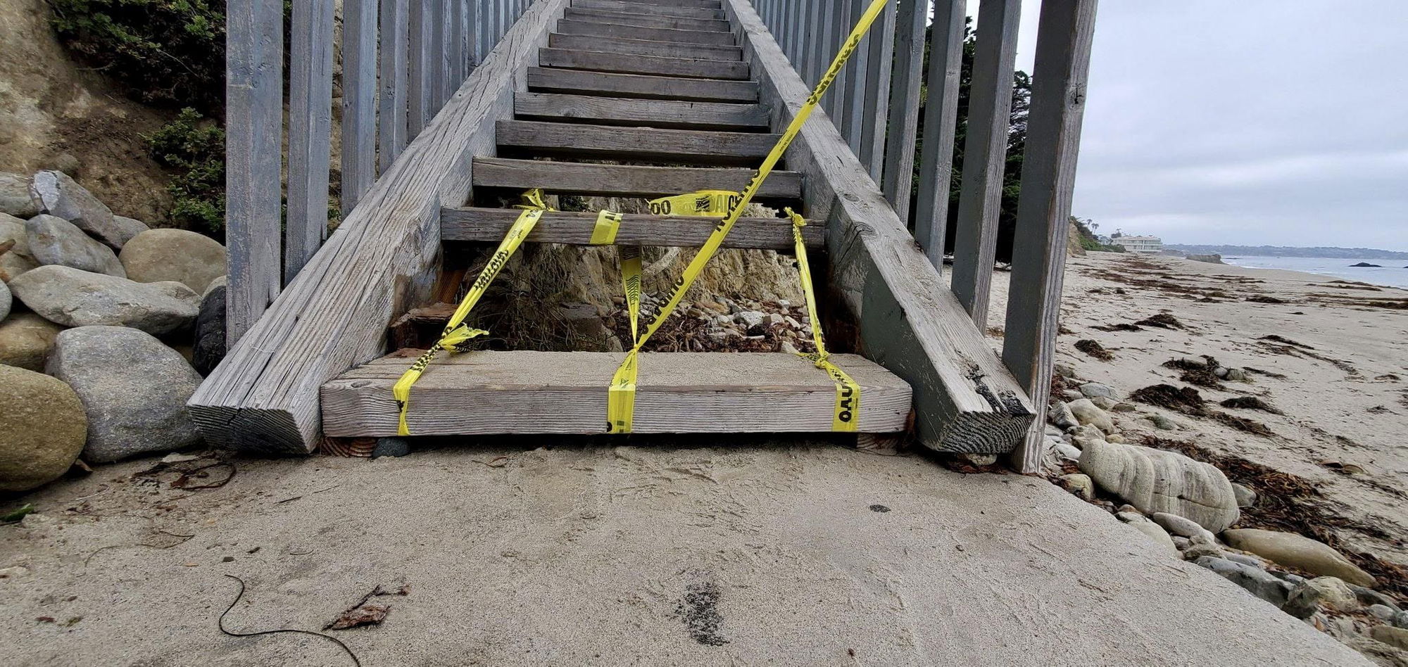 MRCA shares photo of damaged stairway at Lechuza Beach