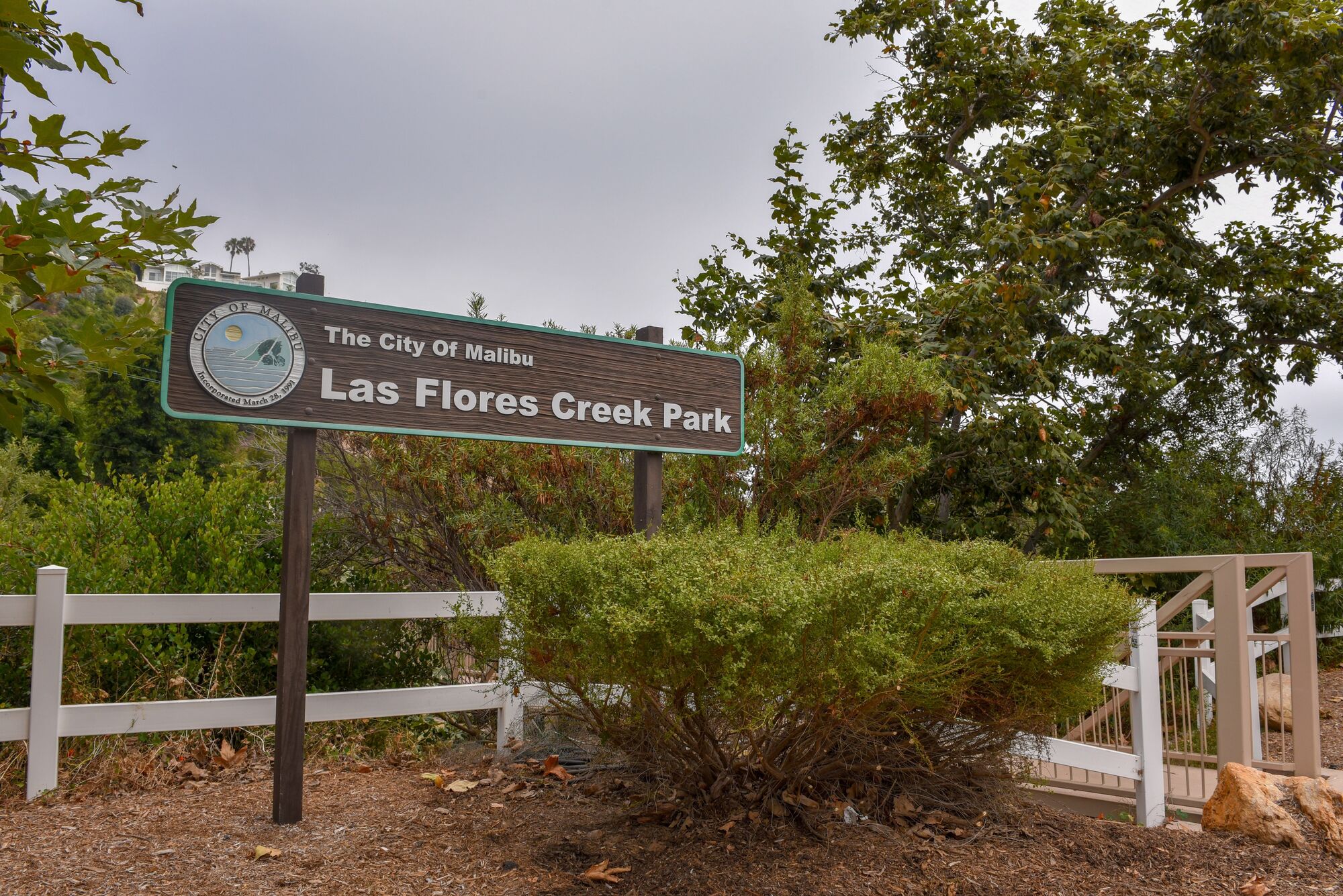 Parks and Rec panel hopes to reopen Las Flores Creek dog park proposal
