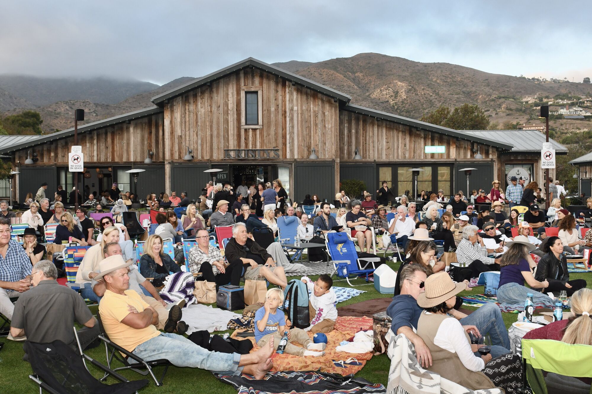 Photo Gallery - Last Trancas Country Market summer concert fun for 2022