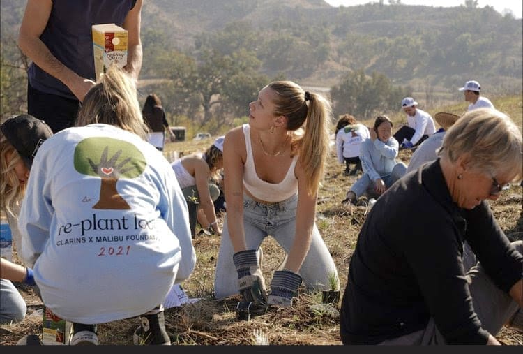 Malibu Foundation partners with beauty product Clarins in third annual replanting event at Paramount Ranch