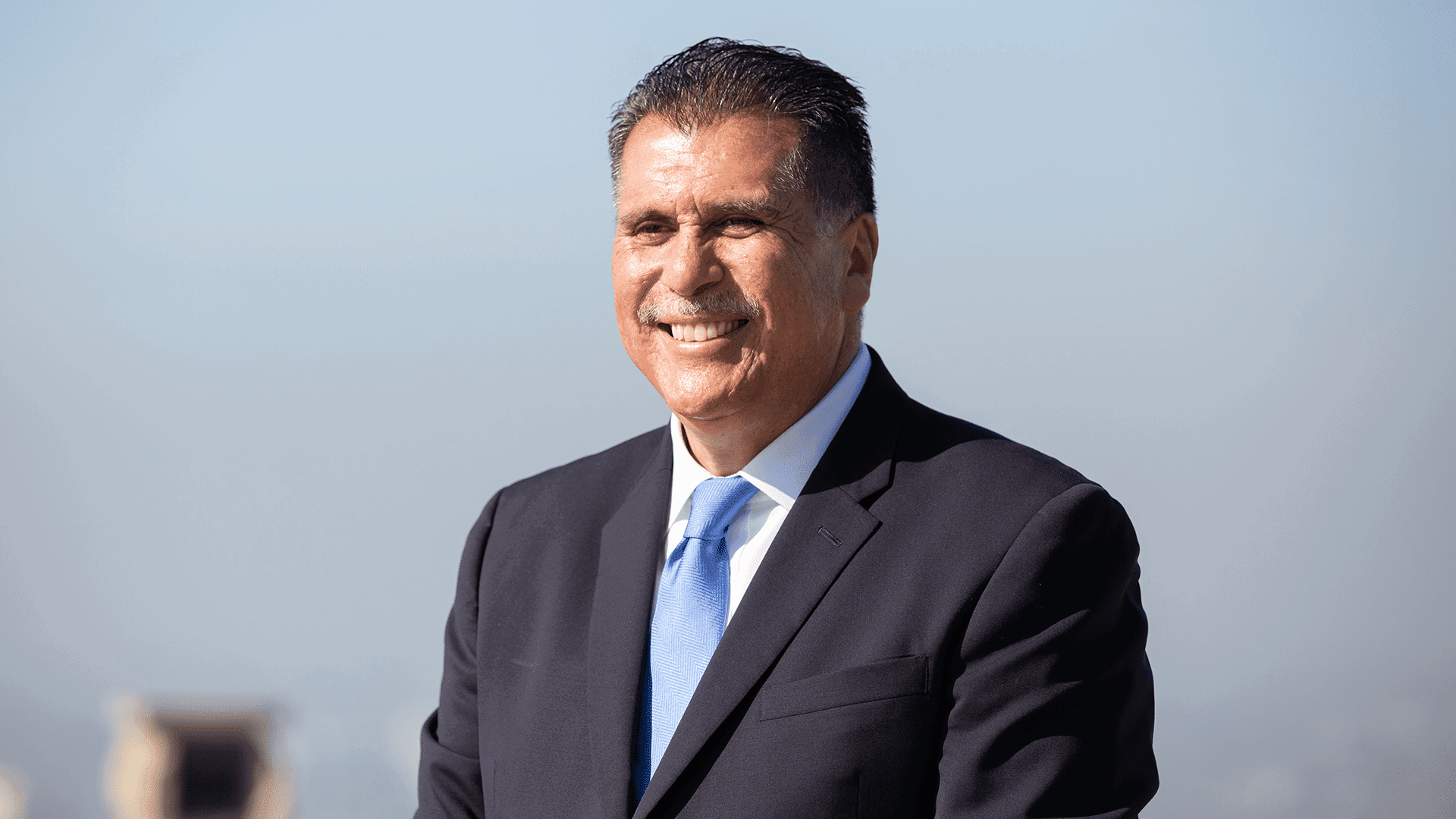 Robert Luna wins sheriff's race