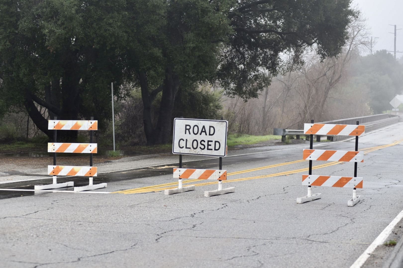 Malibu Canyon closed due to rockslide, take Kanan Road