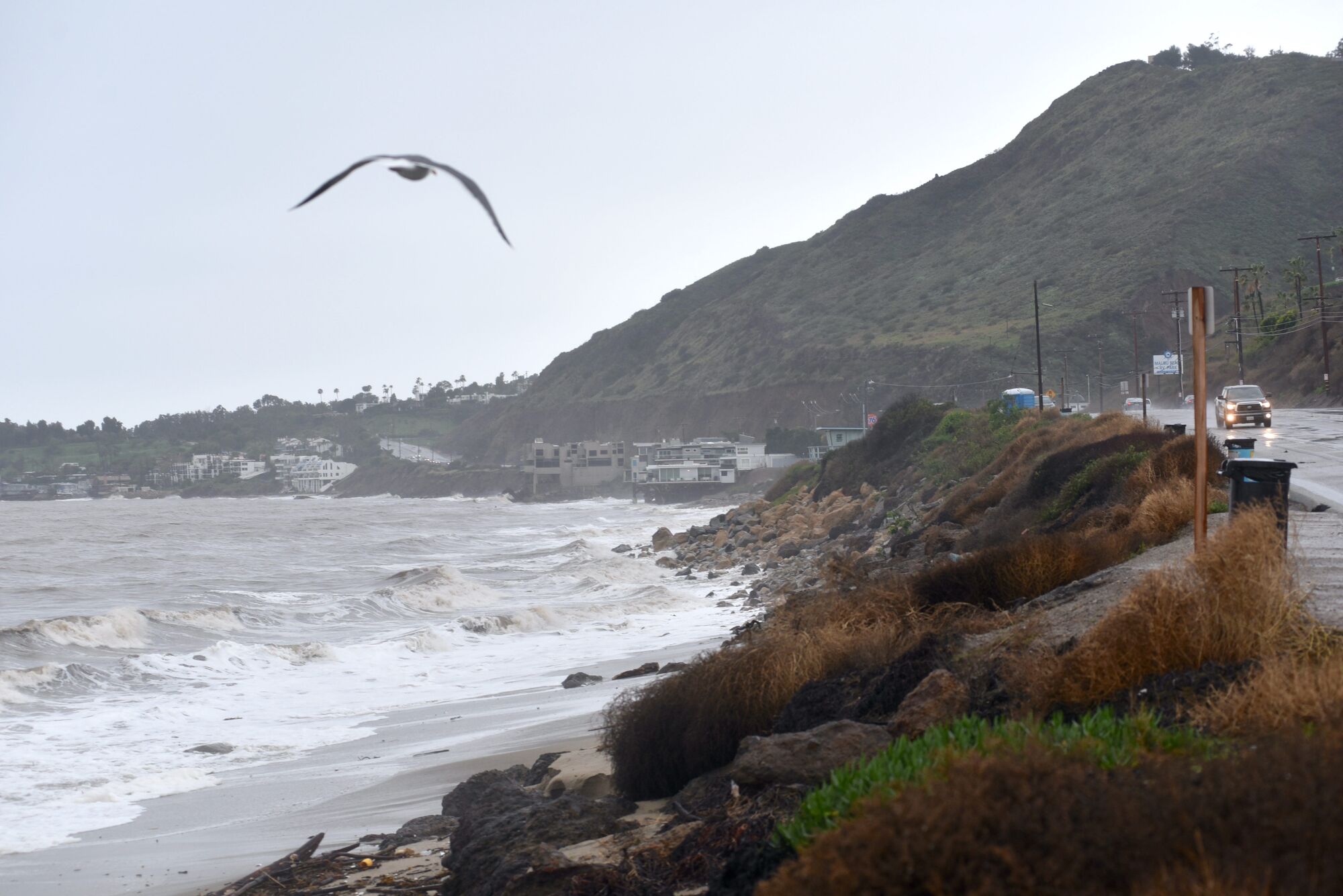 Malibu beaches closed due to threat of lightning strikes, likely to reopen until early afternoon today; seek shelter indoors